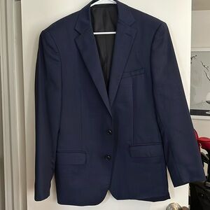 Navy blue men’s suit